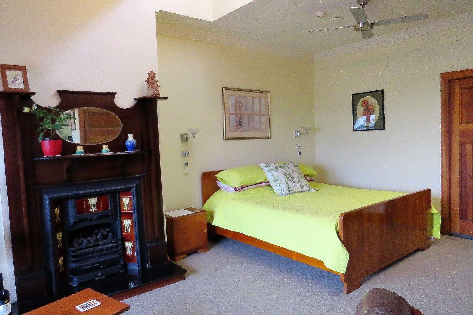 Appartamento Mccloud House Port Noarlunga Esterno foto